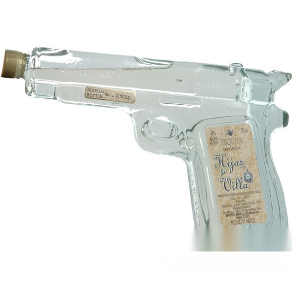 Hijos de Villa Reposado Pistol Bottle