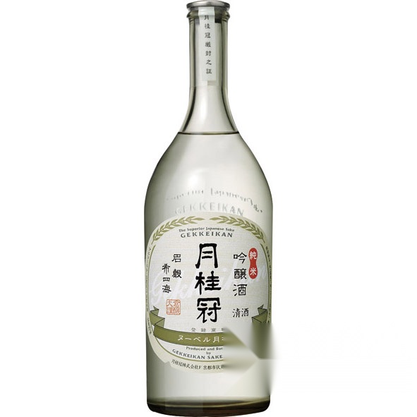 Nouvelle Gekkeikan Junmai Ginjo Sake 720ml