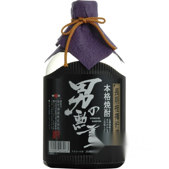 Medal of Man Long-term Oak Barrel Aged 720ml