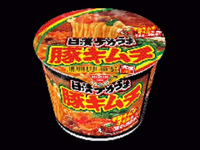 Nissin Dekauma Pork Kimchi (12 pieces)