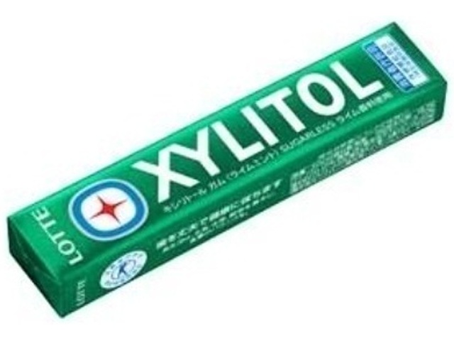 Lotte Xyligum New Lime Mint 14 tablets (20 tablets per pack)